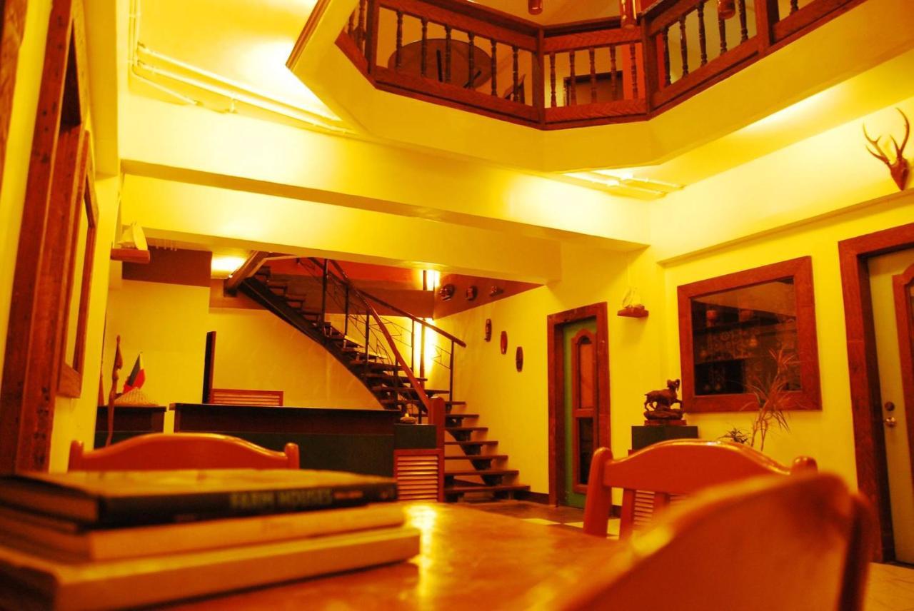 Centro Mactan Suites Lapu-Lapu City Exteriér fotografie